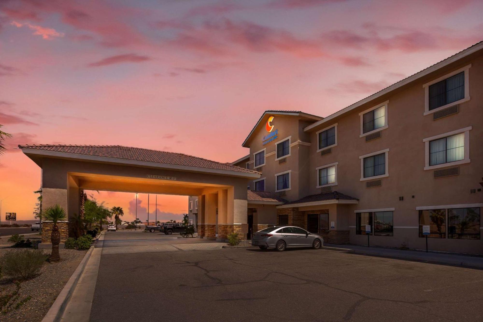 Comfort Inn And Suites Yuma I-8 Ngoại thất bức ảnh